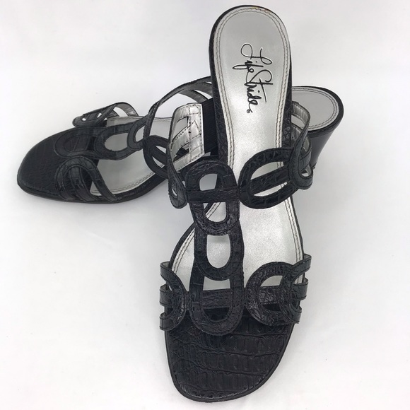 lifestride strappy sandals